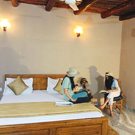 Sadhna Sadan Homestay Panna Madla Kültér fotó