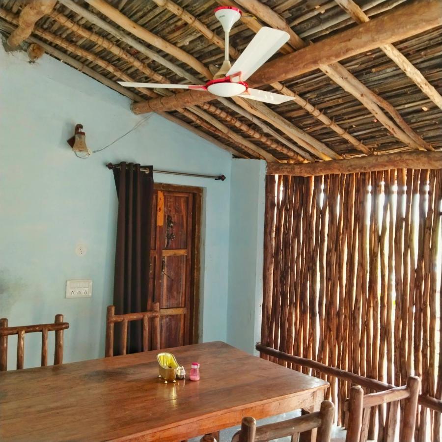Sadhna Sadan Homestay Panna Madla Kültér fotó