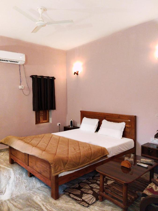 Sadhna Sadan Homestay Panna Madla Kültér fotó